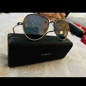 Givenchy Sunglasses 7057/S Nude Gold